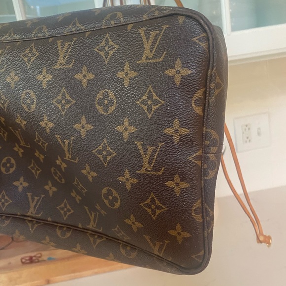 💎GET TWO💎Louis Vuitton Neverfull GM & Clutch - Picture 12 of 17